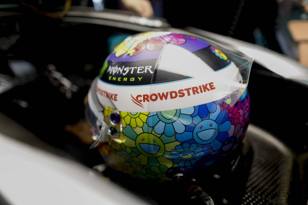 Lewis Hamilton, prima reacție după titlul mondial cucerit de Max Verstappen