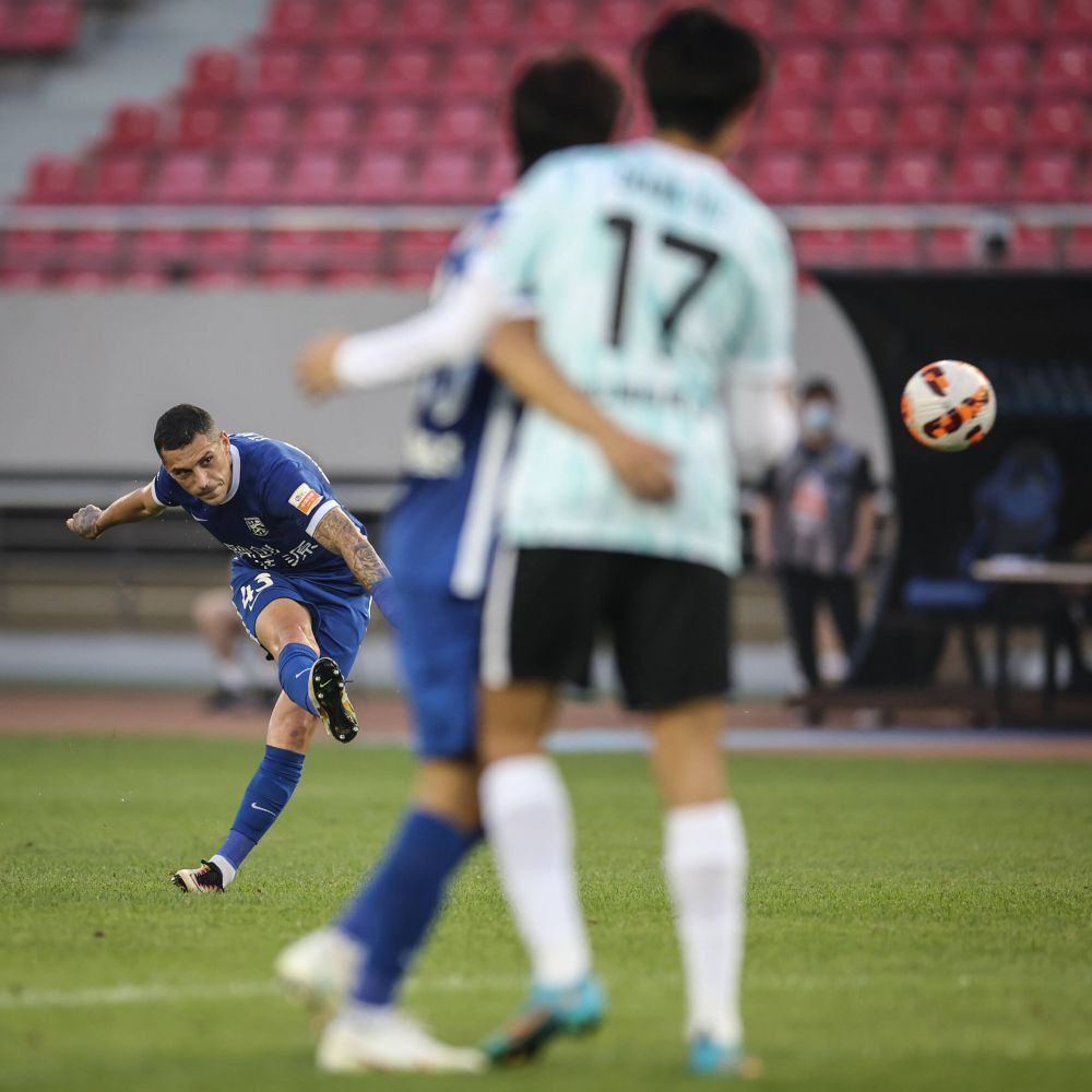 Reacția lui Stanciu după ce România a avut noroc cu carul la tragerea la sorți pentru preliminariile EURO 2024_6