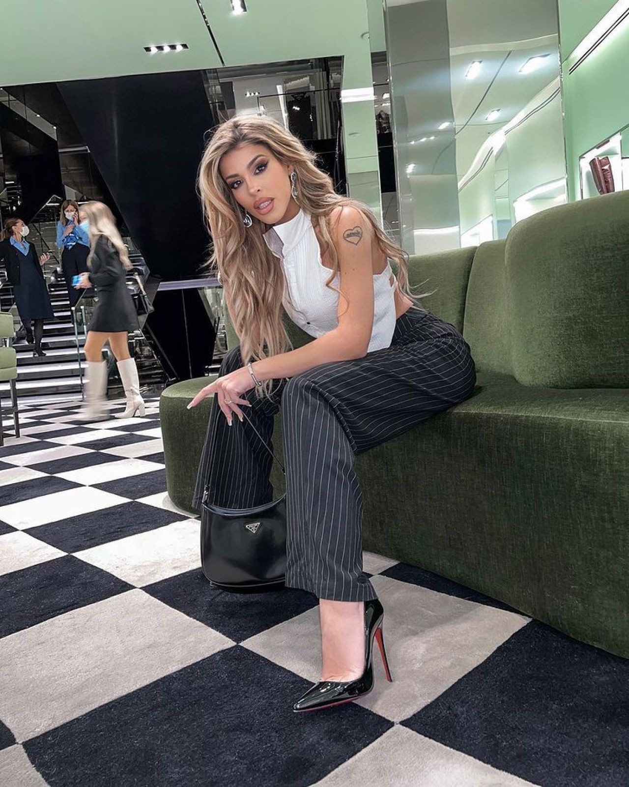 Oriana Marzoli impresionează jucătorii de fotbal cu fotografiile incendiare pe care le postează: „Mi-au scris mulți”_8