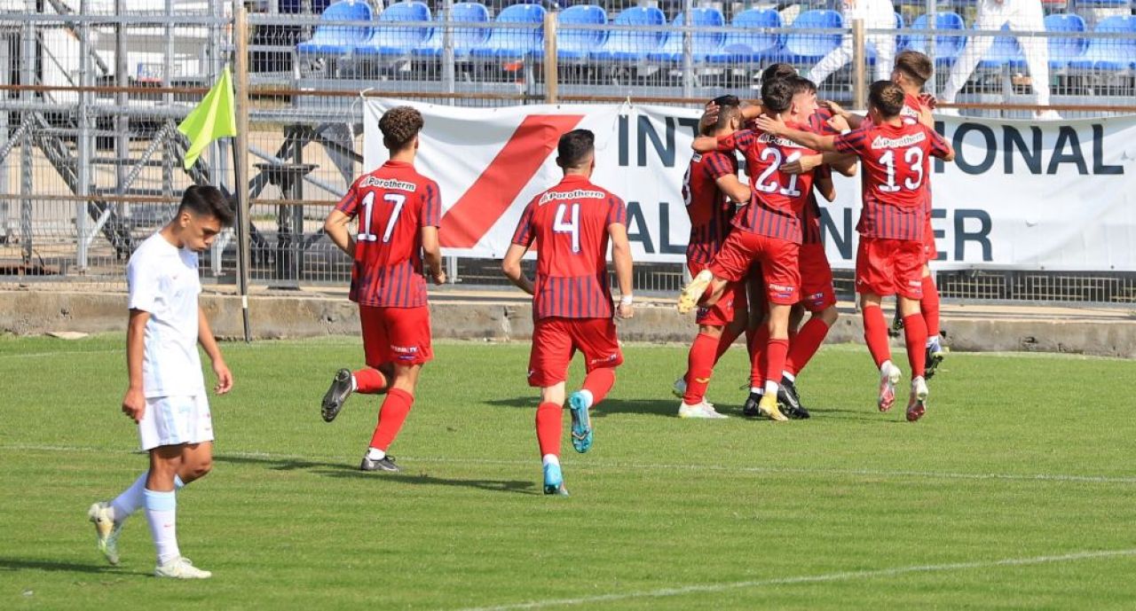 FCSB a făcut-o de oaie în toate cele trei derby-uri cu Steaua din week-end + ironia ”militarilor” față de clubul lui Gigi Becali!_16