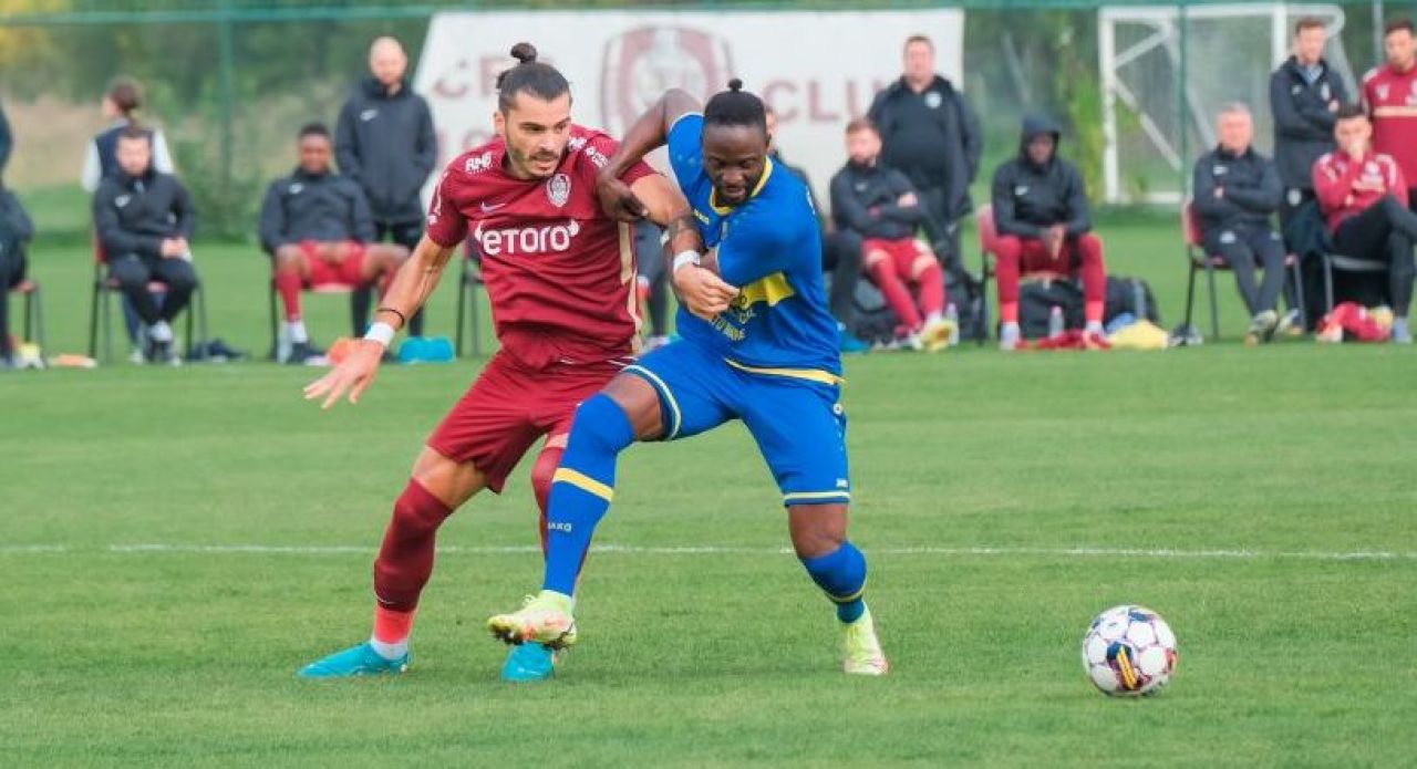 ”Omul-foarfecă” Mansour, ca în zilele bune! A marcat o dublă în minutele 90+1 și 90+3, la 3-2 pentru adversari_1
