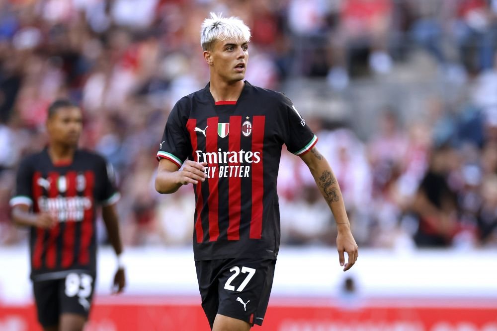 Fotbalistul de la AC Milan care e peste medie: „Are o inteligență aparte”_3