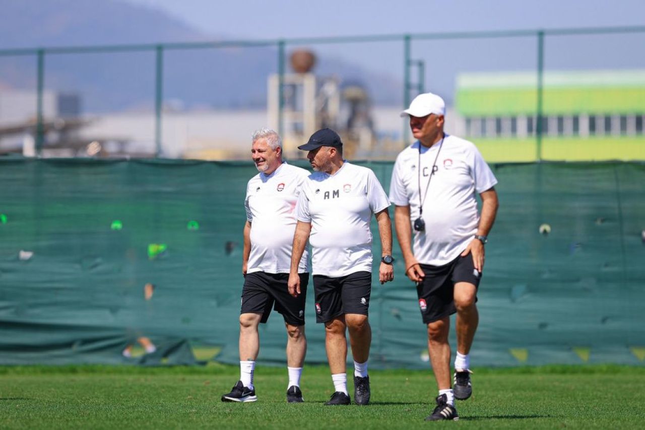 Ce mai face Marius Șumudică prin Arabia Saudită. Nu prea bine!_3