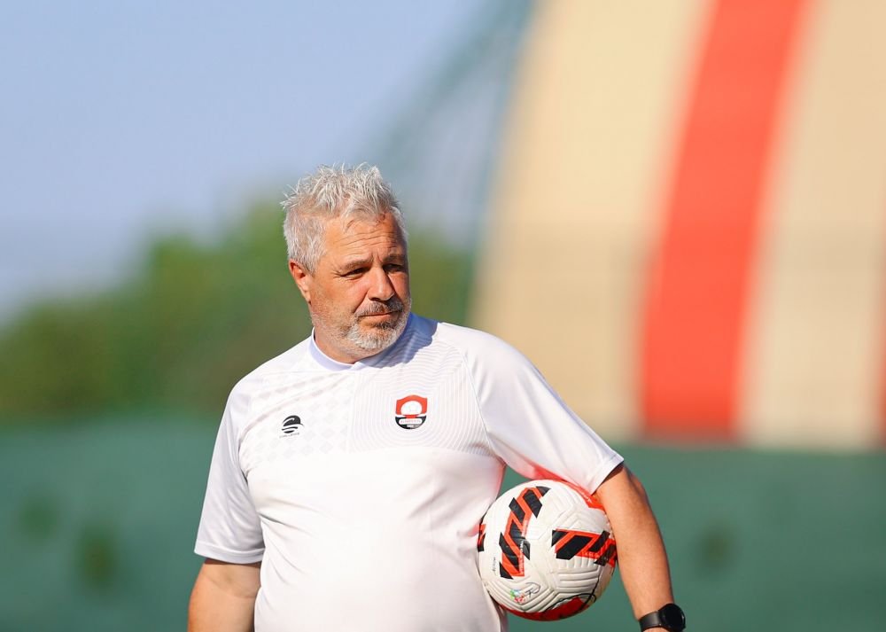 Ce mai face Marius Șumudică prin Arabia Saudită. Nu prea bine!_8
