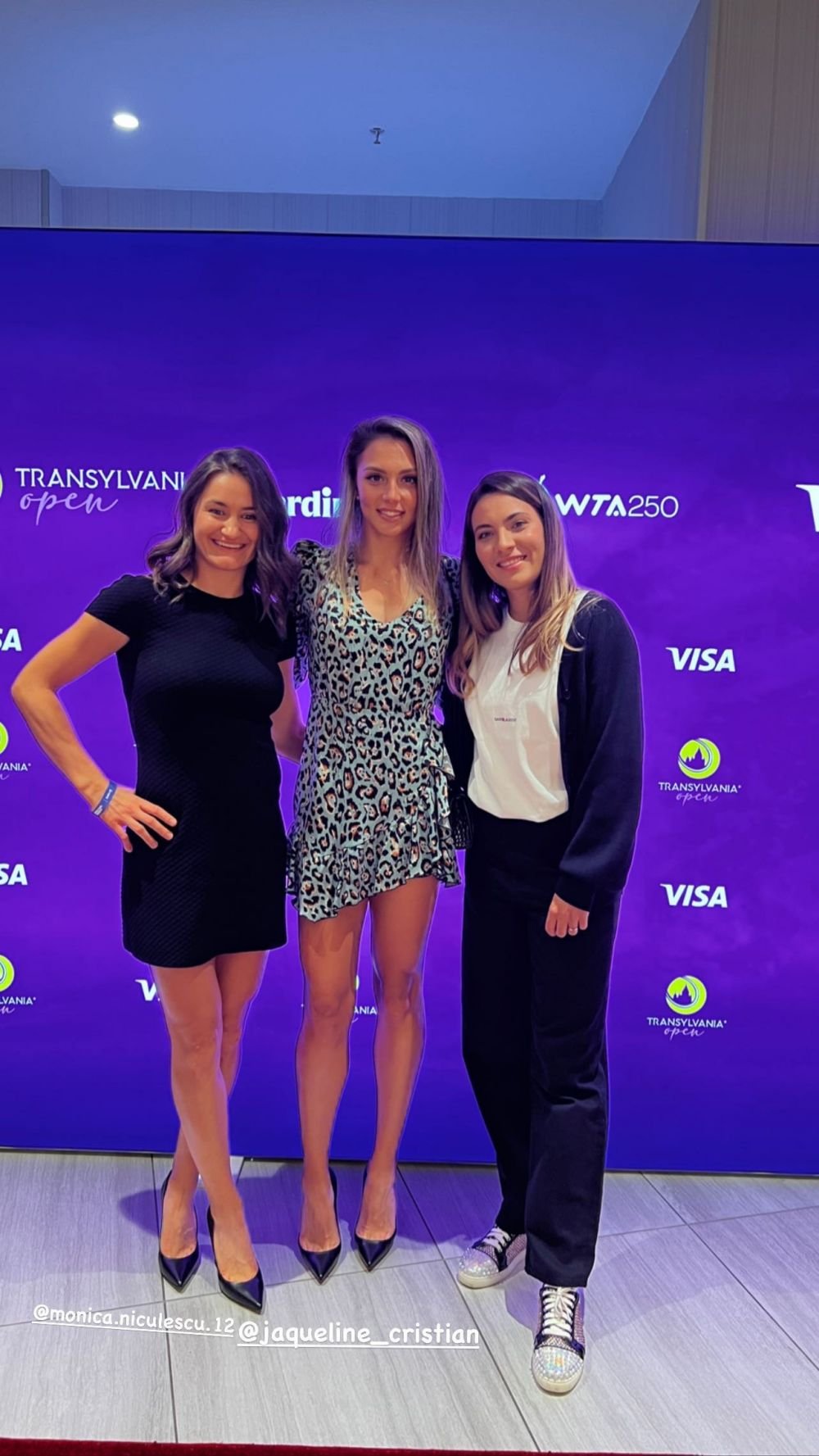 Eugenie Bouchard și Jaqueline Cristian, apariții spectaculoase la petrecerea jucătoarelor, organizată în cadrul Transylvania Open_45