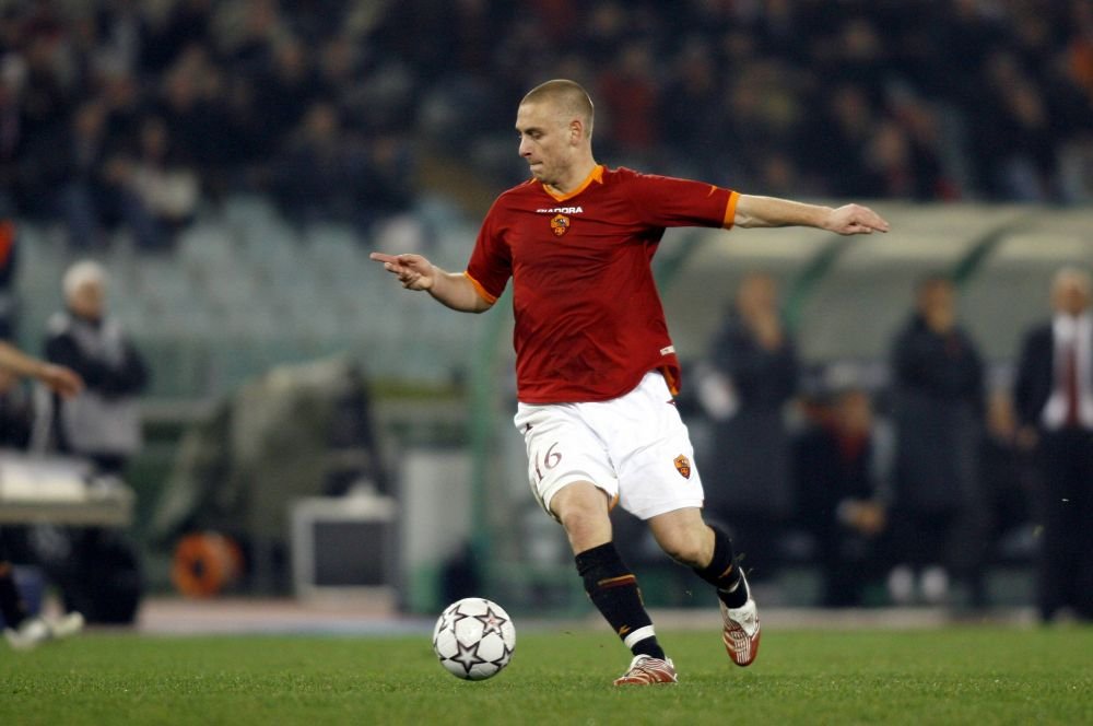 Campionul european și mondial Daniele De Rossi, simbolul lui AS Roma, își începe cariera de ”principal”_3