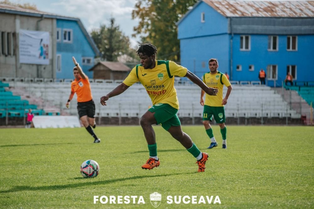 Echipa lui Dorin Goian, cu 3 africani în primul ”11”, defilează în campionat!_12