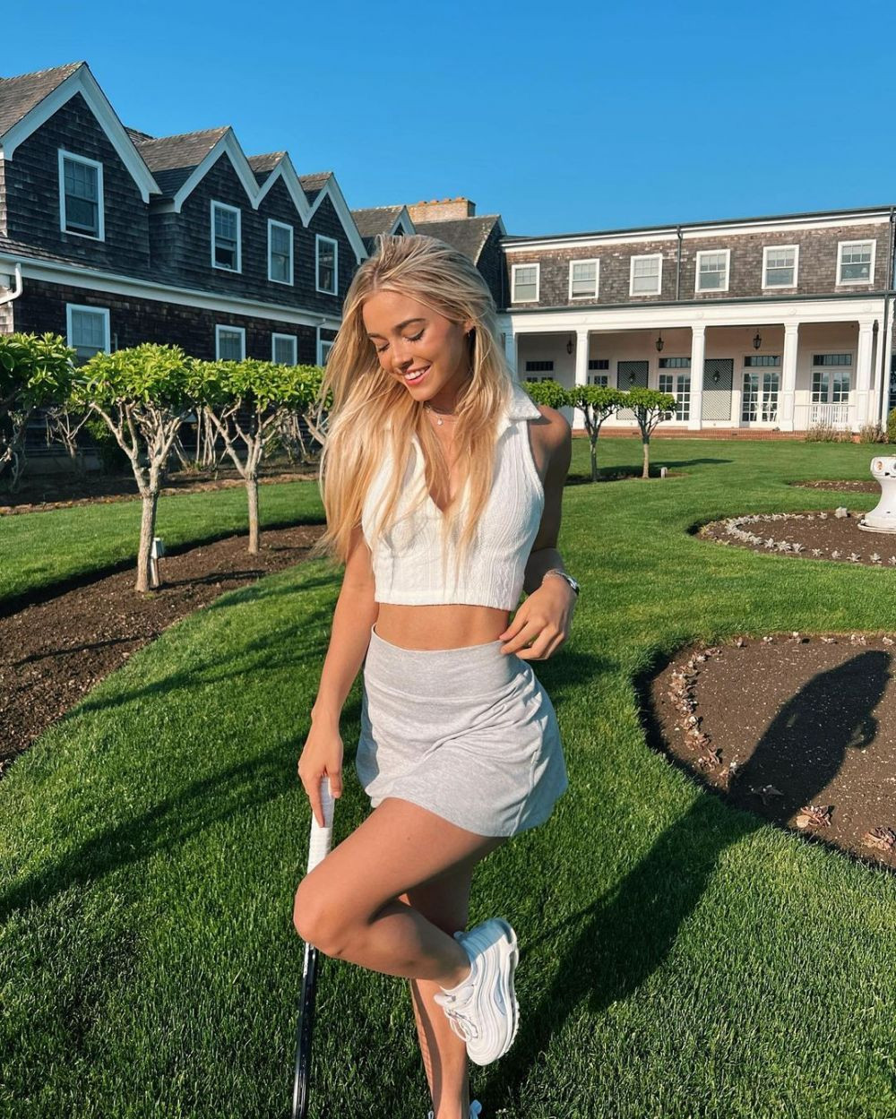 Gimnasta care a devenit milionară la 18 ani se bucură de un succes major. Câți bani a strâns în doar doi ani _52