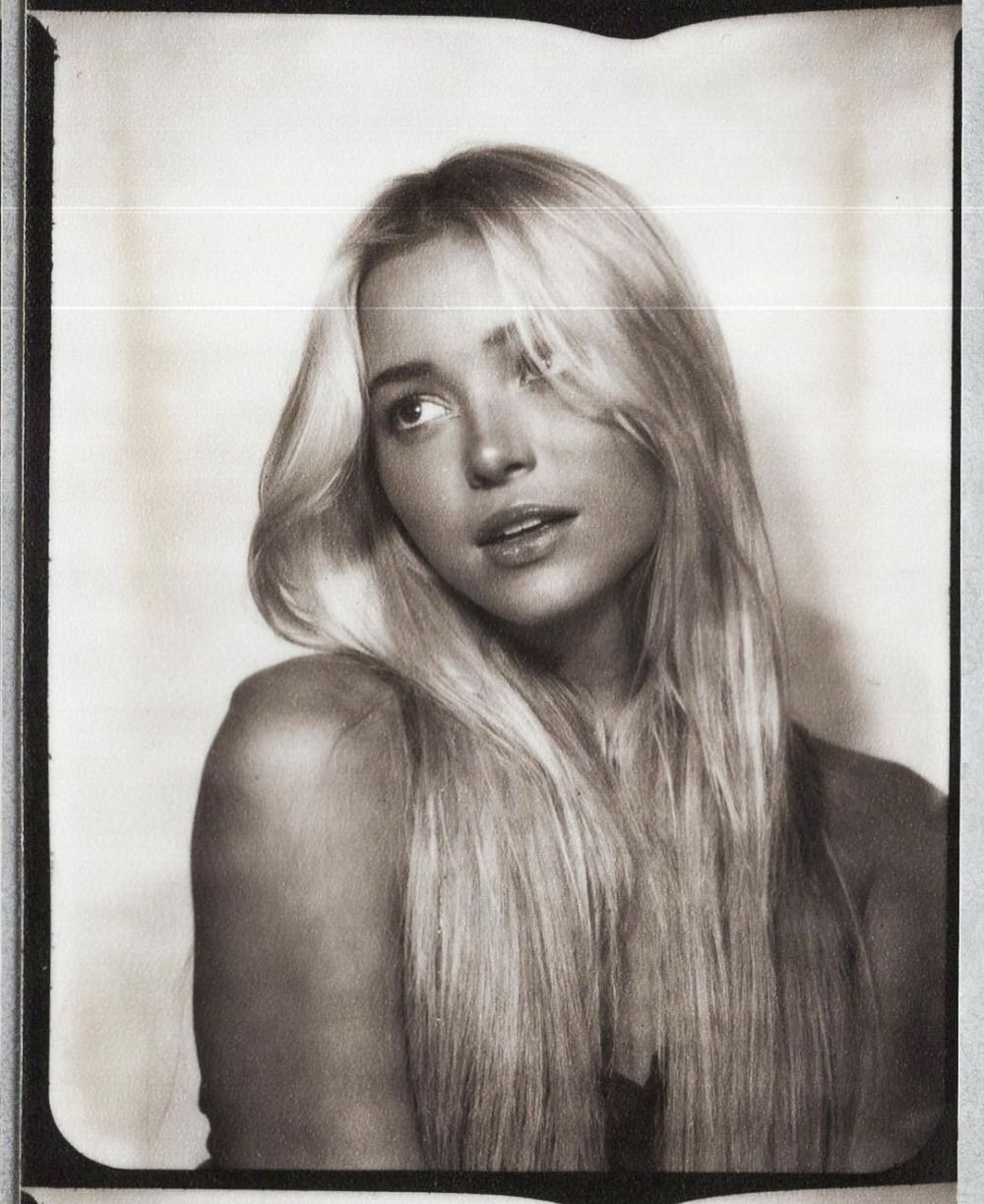 Gimnasta care a devenit milionară la 18 ani se bucură de un succes major. Câți bani a strâns în doar doi ani _81