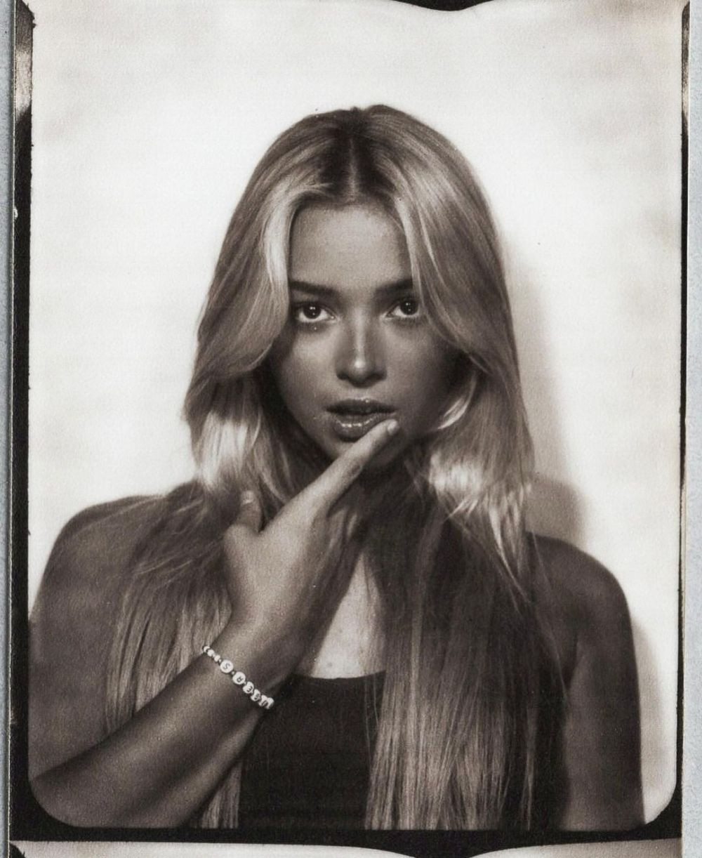 Gimnasta care a devenit milionară la 18 ani se bucură de un succes major. Câți bani a strâns în doar doi ani _84