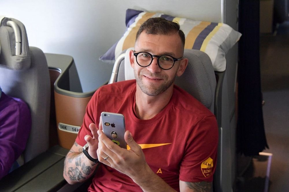 Cum a reacționat Bogdan Lobonț, când a văzut o poză cu el și Alisson Becker, portarul lui Liverpool_6