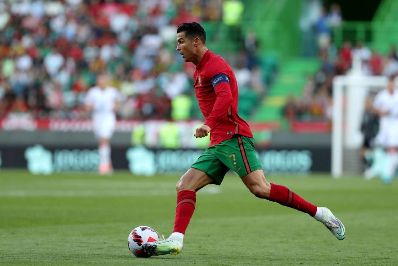 „Mulți nu ajung la 700 jocuri, dar 700 goluri!” Cristiano Ronaldo, lăudat de Erik ten Hag înainte de meciul din Europa League_6