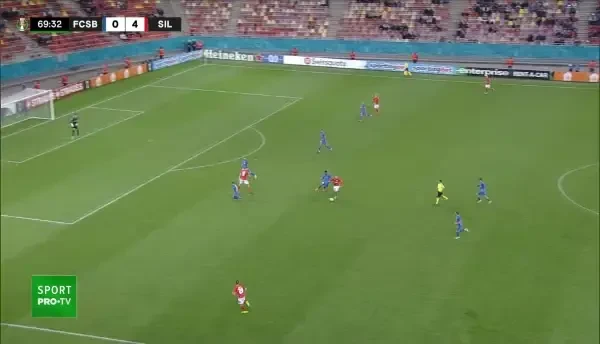 FCSB - Silkeborg | Minutul 70: GOL Silkeborg!