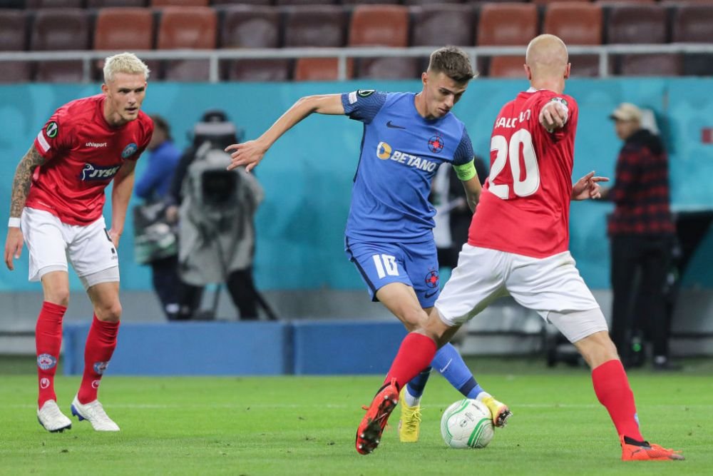Danezii știu să joace și pe gazon natural! :) De la „știu să joace pe mochetă, e alt fotbal acolo” la instrucție pe Arena Națională_5