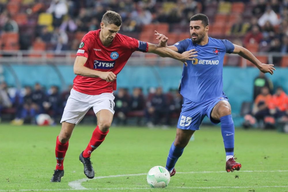 Danezii știu să joace și pe gazon natural! :) De la „știu să joace pe mochetă, e alt fotbal acolo” la instrucție pe Arena Națională_7