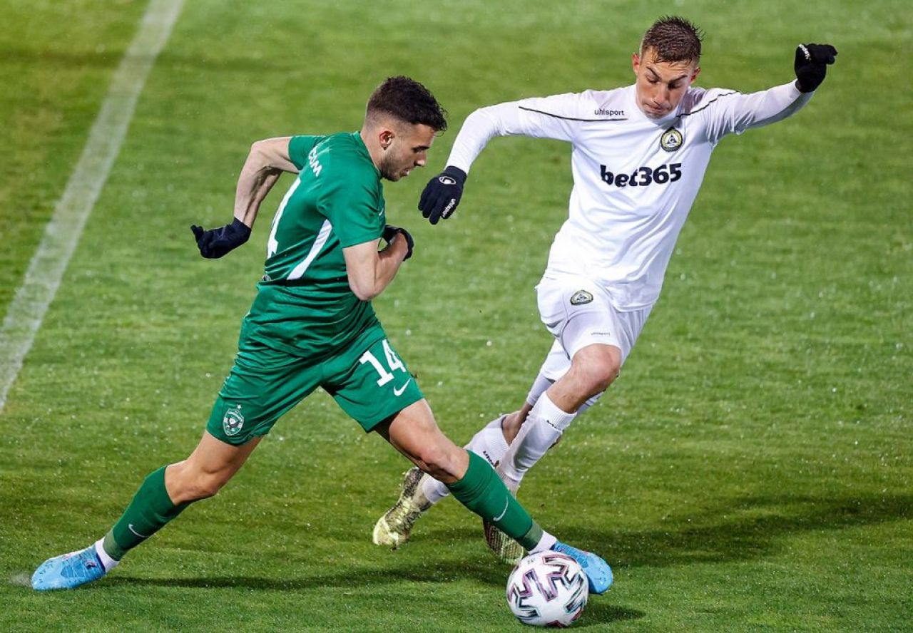 Artă! Gol marcat de singurul român de la Ludogoreț după o fază superbă și bulgarii sunt peste Roma lui Mourinho în Europa League_9