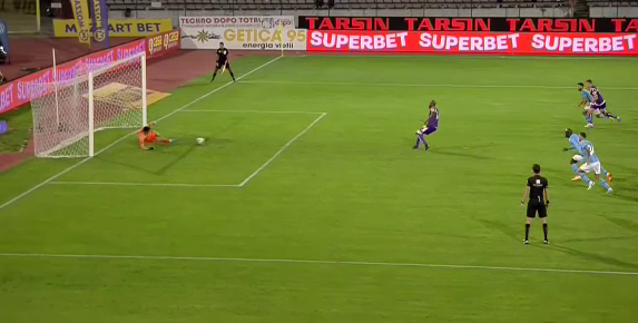 L-ai văzut, Gigi? Garita a scos un penalty după o cursă fantastică, dar a șutat lamentabil de la 11 metri, apoi a fost eliminat_3