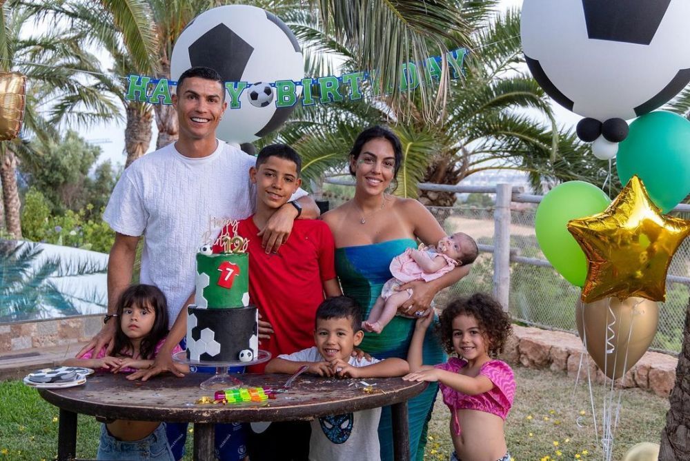 Ce a făcut Cristiano Ronaldo după meciul din Europa League. Georgina Rodriguez l-a așteptat așa _69