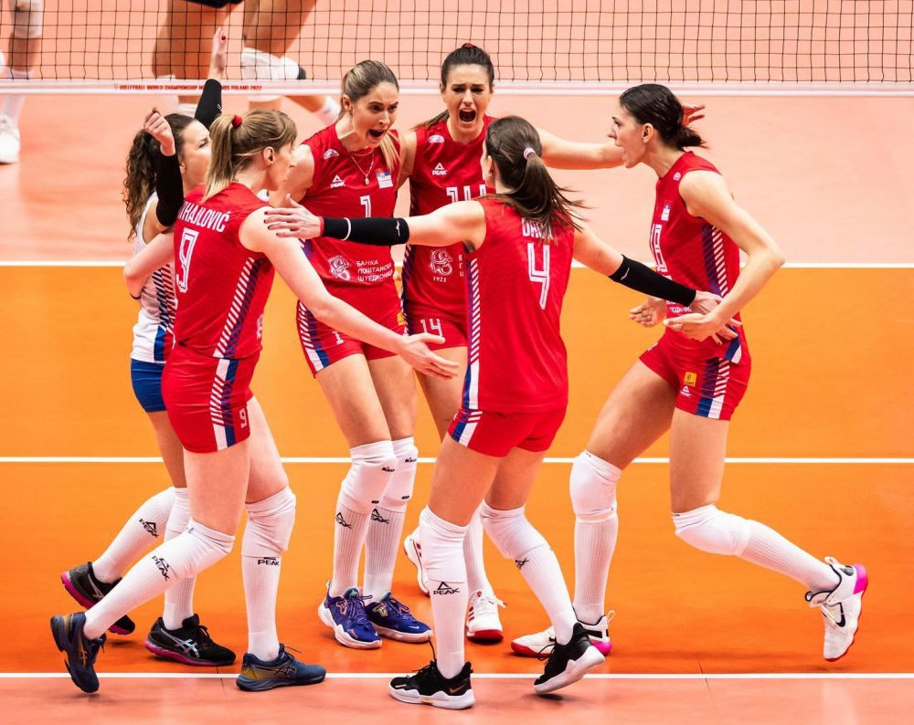 Serbia, cu 4 jucătoare de la echipe din România în lot, a câștigat Campionatul Mondial pentru a doua oară consecutiv!_3