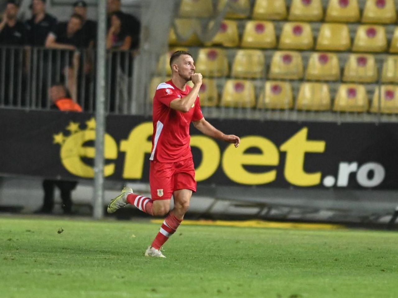 Un ”tricolor” al lui Iordănescu și doi foști golgheteri din Liga 1 își iau licențele de antrenori la Chișinău!_3