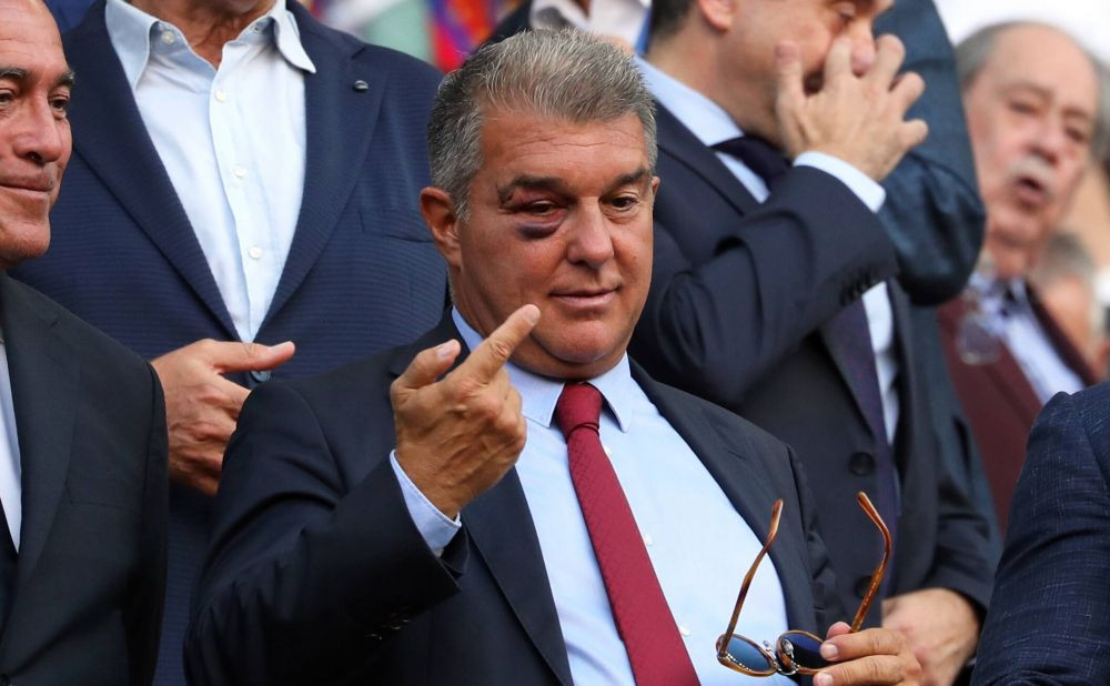 Joan Laporta, mai furios ca niciodată! A mers &icirc;n vestiarul arbitrilor imediat după El Clasico, iar centralul a scris tot &icirc;n raport