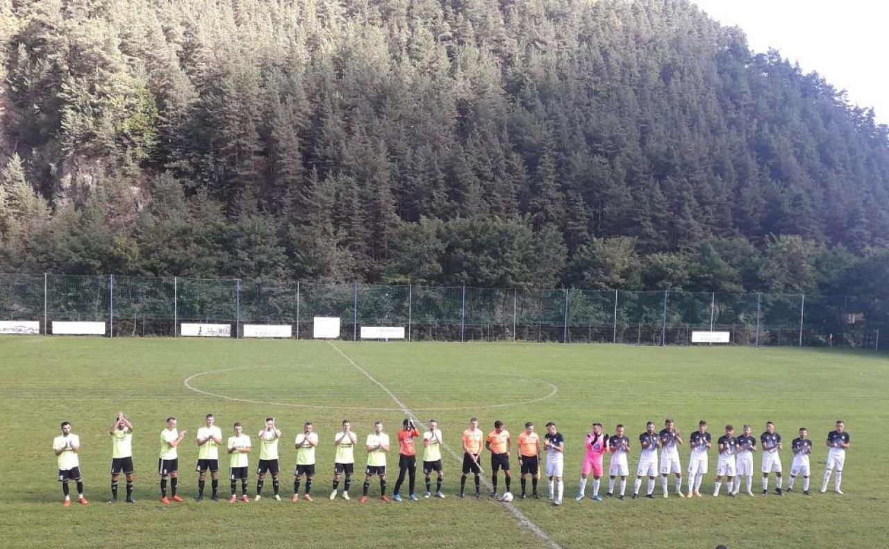 Au retrogradat din Liga 1 cu punctaj -41 și s-au desființat, dar fac spectacol în Liga 4!_4