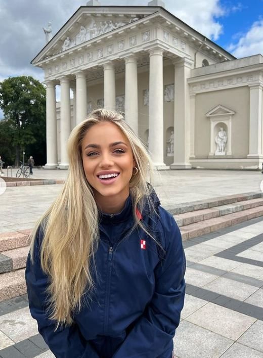 Fotbalista care a uimit o lume întreagă cu frumusețea ei răvășitoare! Cine e Ana Maria Markovic_3