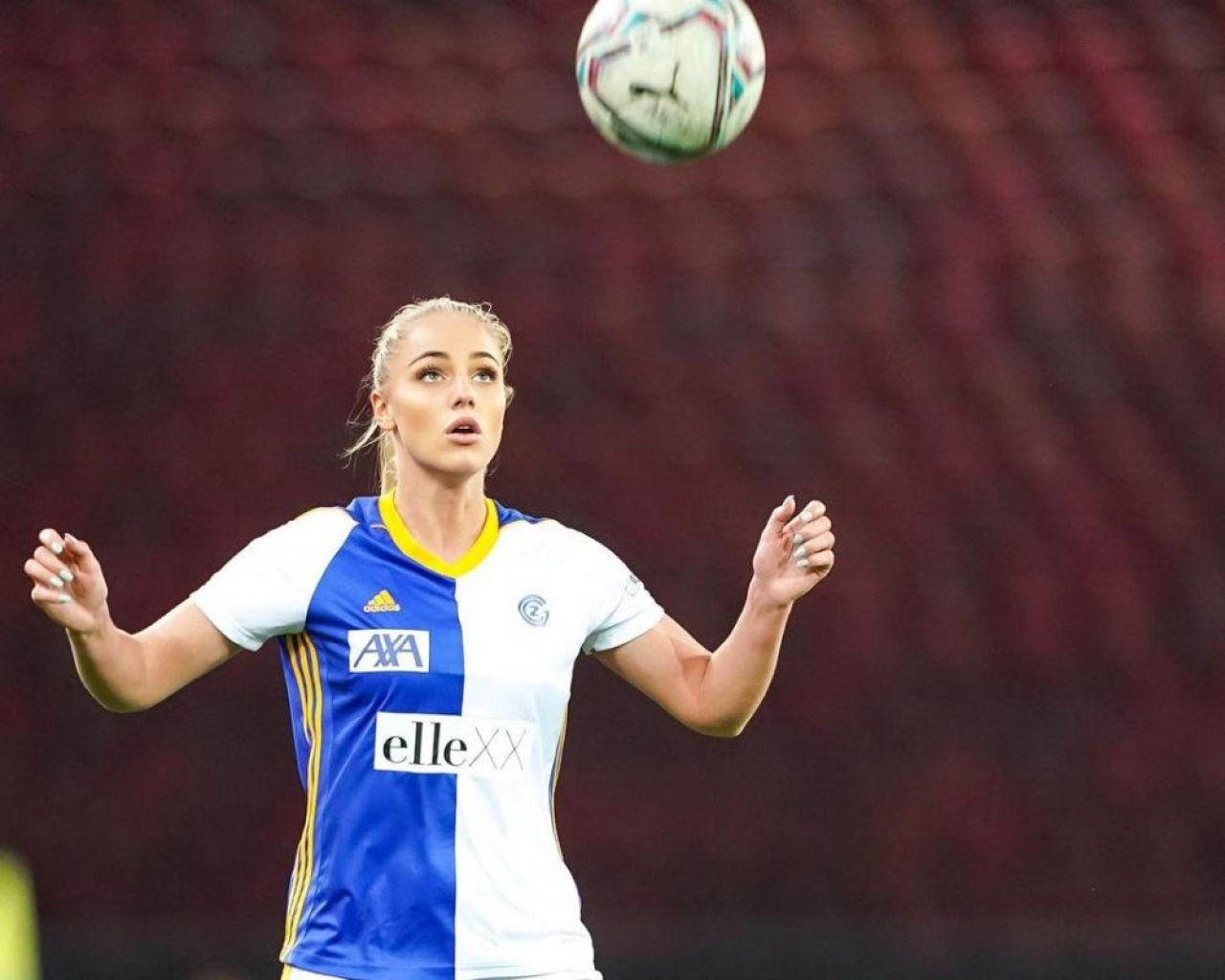 Fotbalista care a uimit o lume întreagă cu frumusețea ei răvășitoare! Cine e Ana Maria Markovic_11
