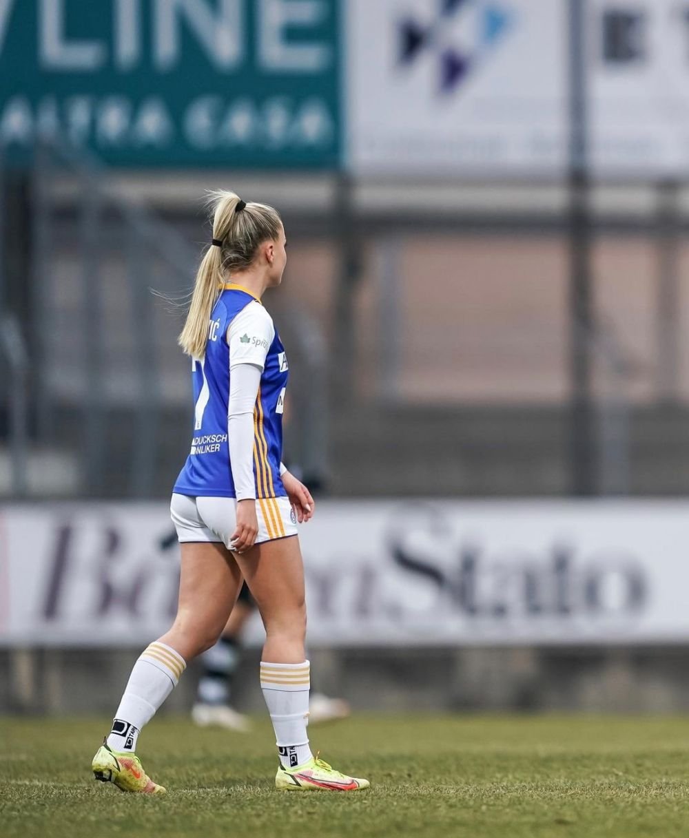Fotbalista care a uimit o lume întreagă cu frumusețea ei răvășitoare! Cine e Ana Maria Markovic_14