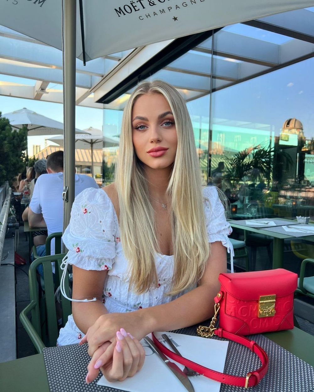Fotbalista care a uimit o lume întreagă cu frumusețea ei răvășitoare! Cine e Ana Maria Markovic_25