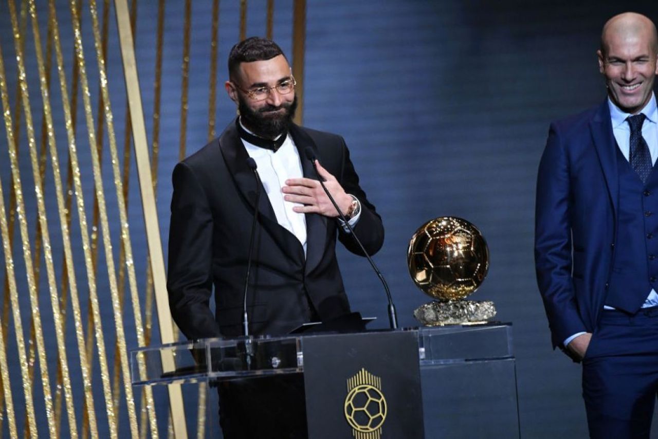 Scurt și la obiect! Mesajul postat de Karim Benzema după ce a câștigat Balonul de Aur _3