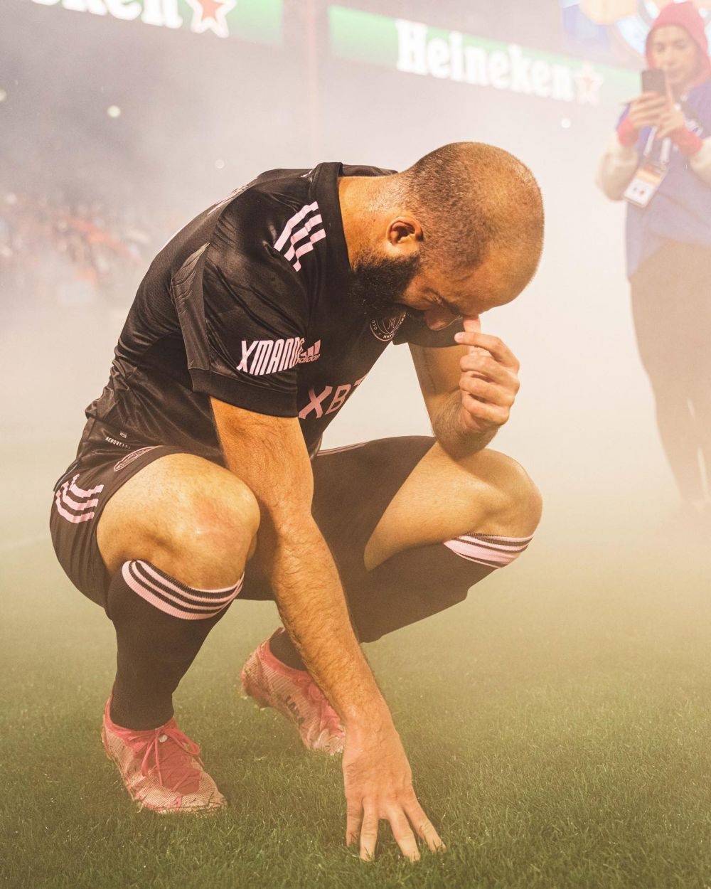 Higuain și-a &icirc;ncheiat cariera cu o &icirc;nfr&acirc;ngere. Echipa lui a fost umilită de fosta echipă a lui Mitriță