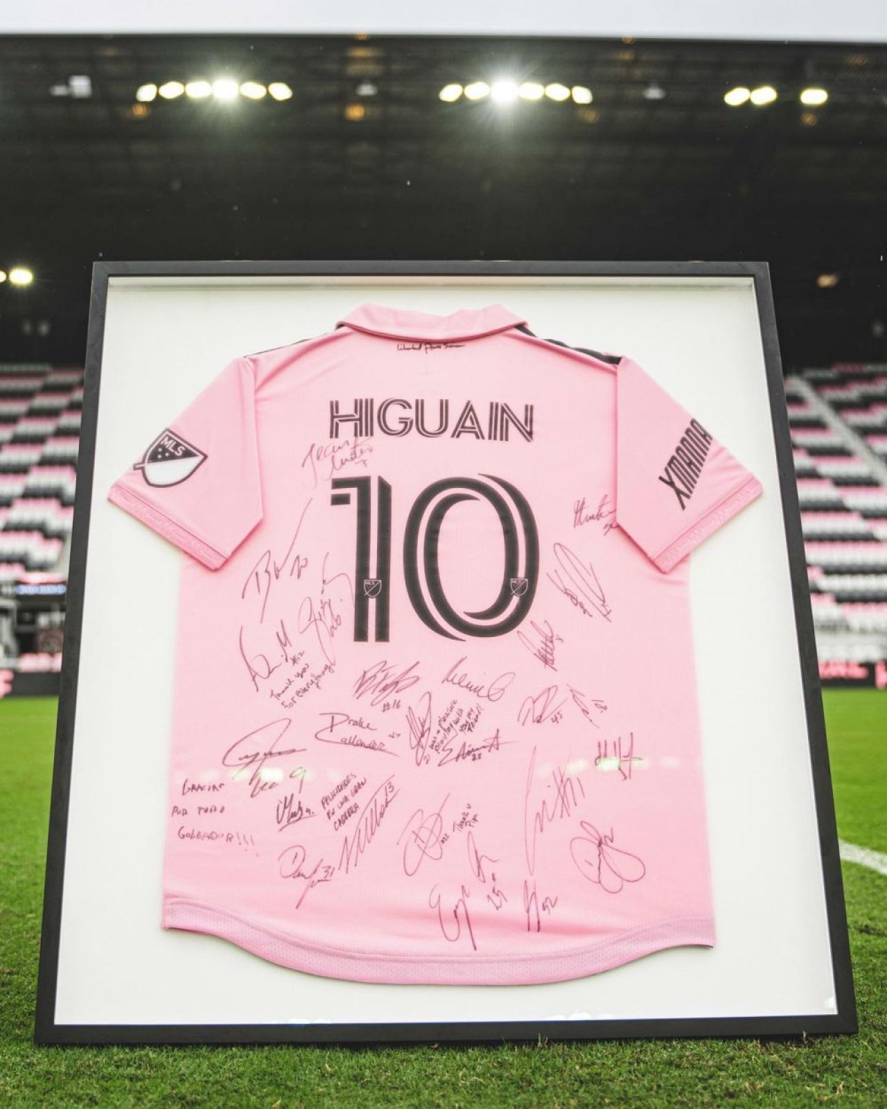 Higuain și-a încheiat cariera cu o înfrângere. Echipa lui a fost umilită de fosta echipă a lui Mitriță_2