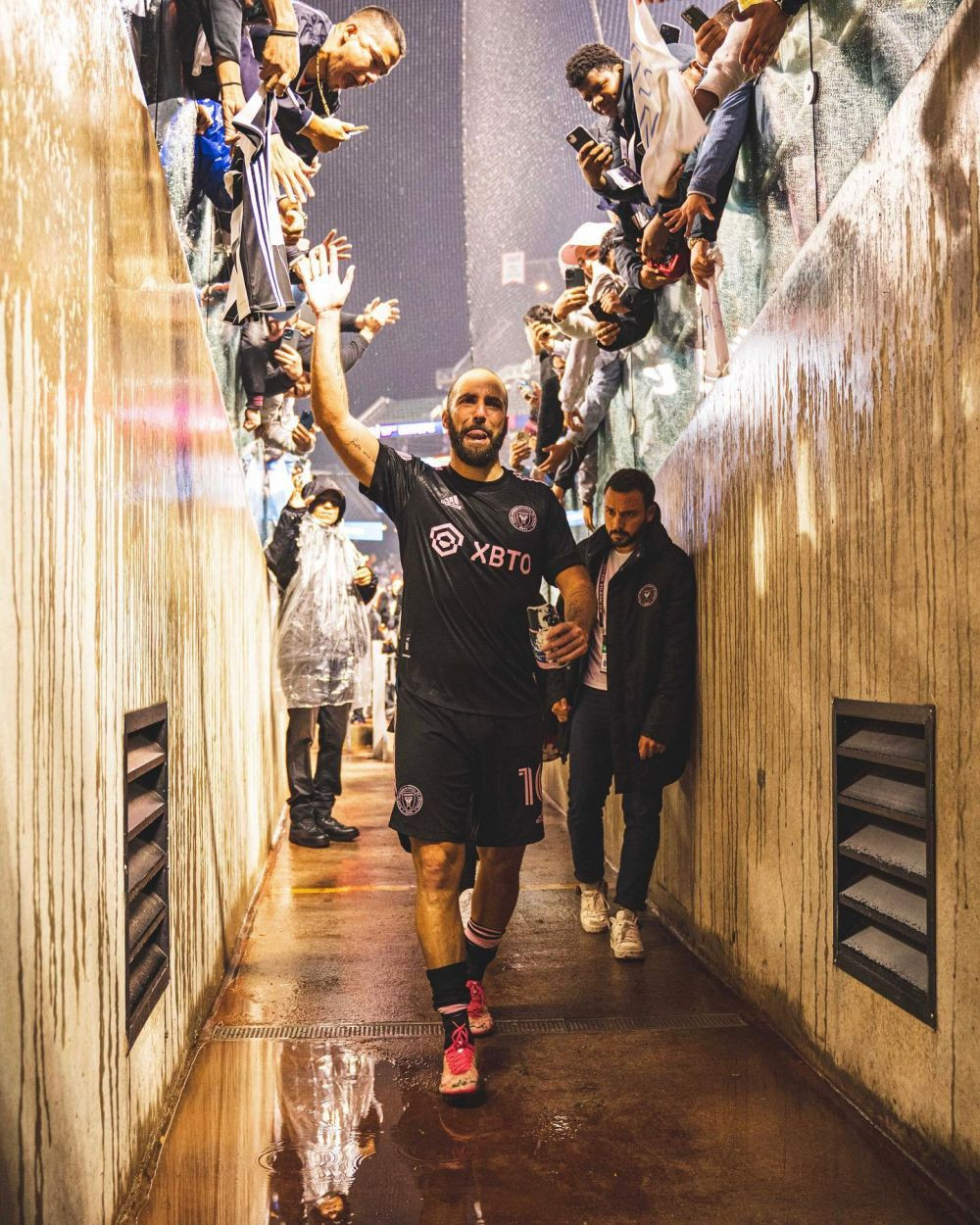 Higuain și-a încheiat cariera cu o înfrângere. Echipa lui a fost umilită de fosta echipă a lui Mitriță_14