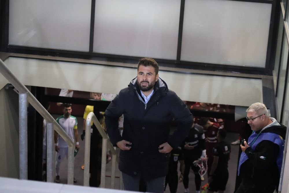 Mutu se g&acirc;ndește la duelul cu Farul lui Hagi, după 4-1 cu Dumbrăvița: &rdquo;E care pe care , nu există favorită&rdquo;
