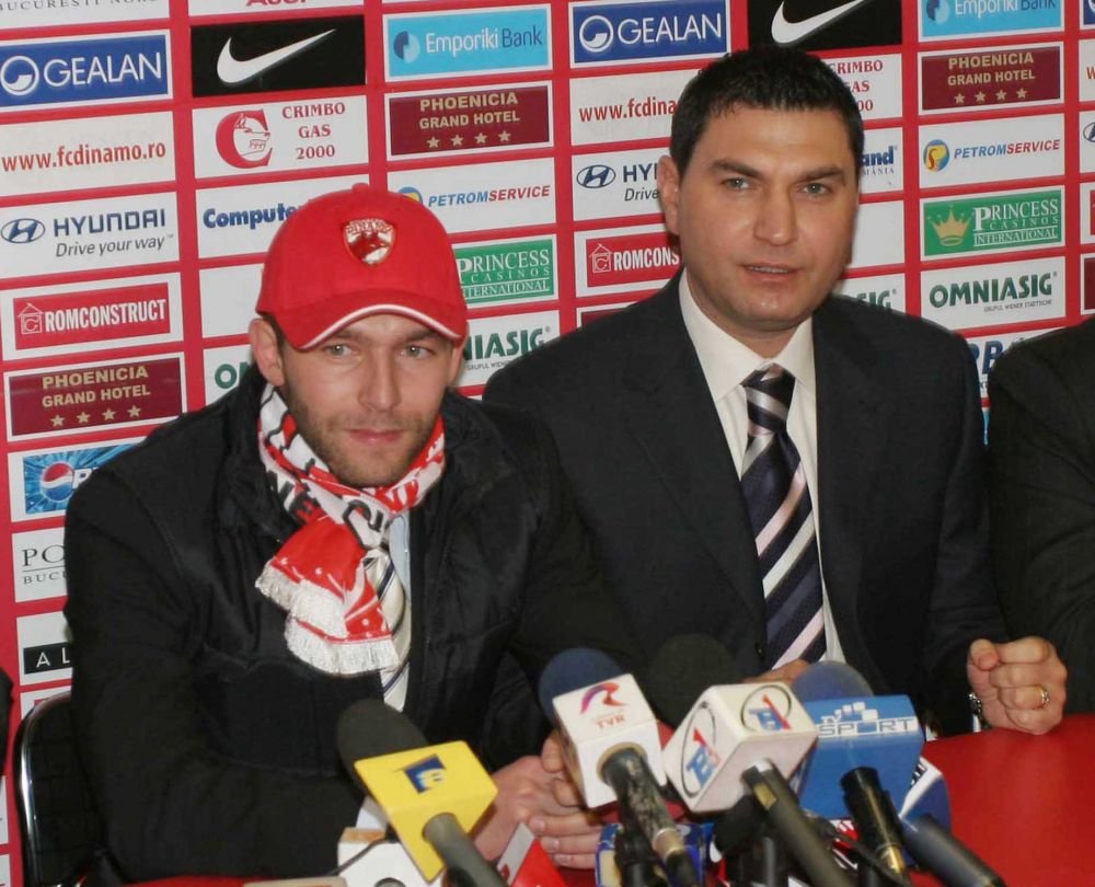 Bogdan Lobonț, din poartă la studiile de master: ”Este un Harvard al fotbalului, două zile ne-a vorbit Batistuta numai despre atacanți”_5