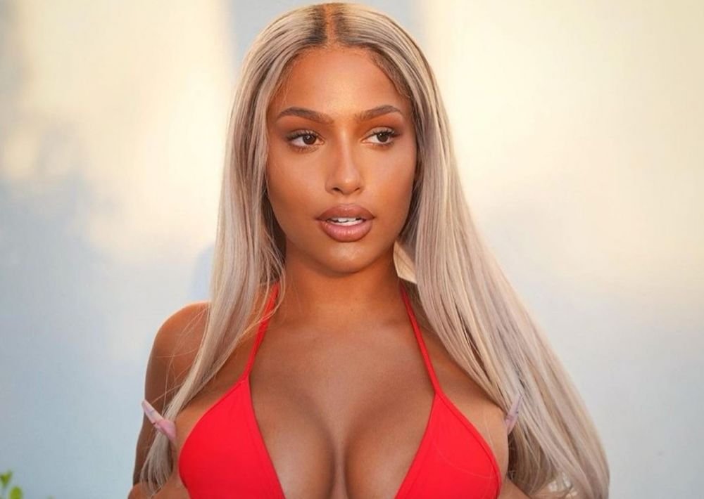 Erica Fontaine, gimnasta care s-a lăsat de sport și și-a făcut OnlyFans! Cât de provocator pozează tânăra_27