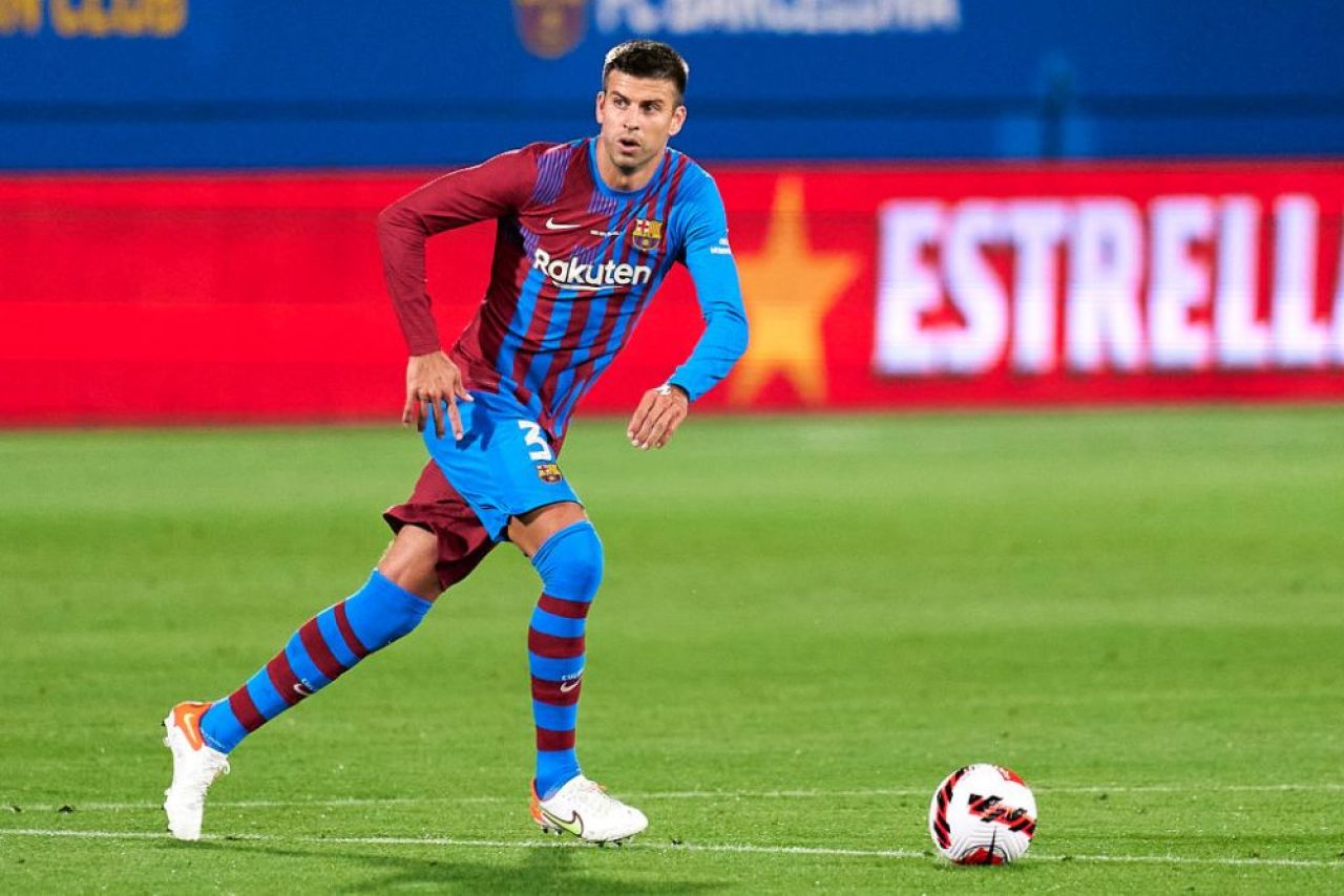 Lovitură de imagine pentru Pique! Fundașul Barcelonei ar putea fi obligat să o promoveze pe Shakira _5