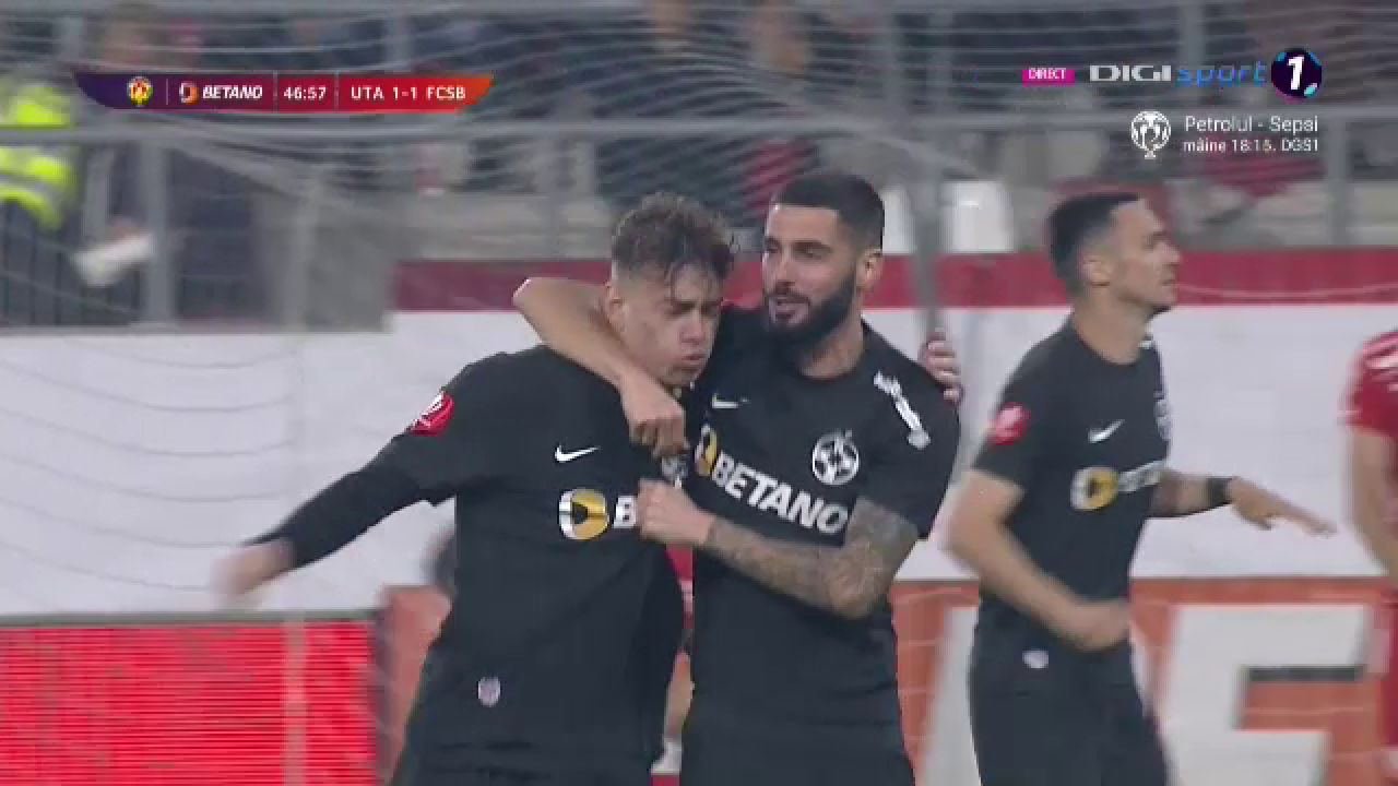 Radaslavescu, primul gol la FCSB! Execuție superbă a mijlocașului crescut de Gică Hagi_13