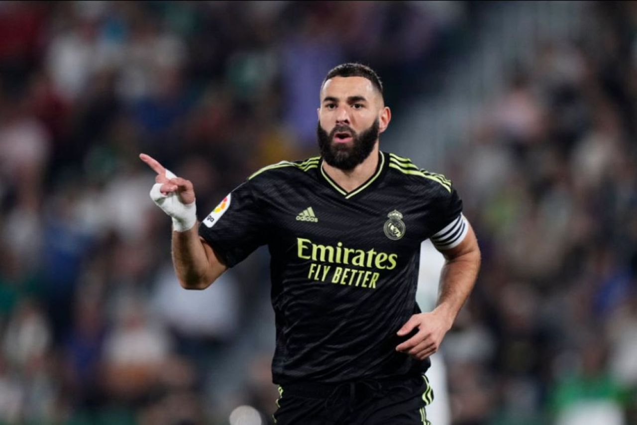 Benzema, primul gol după ce a câștigat Balonul de Aur! Pe cine a ironizat cu celebrarea sa_3