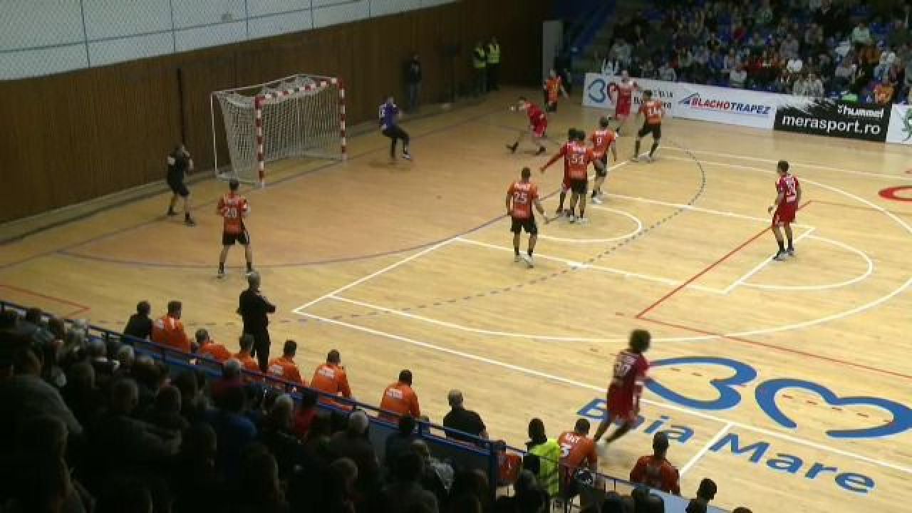 Minaur Baia Mare - Dinamo 31-32. Final cu scântei, victorie cu emoții pentru campioană_4