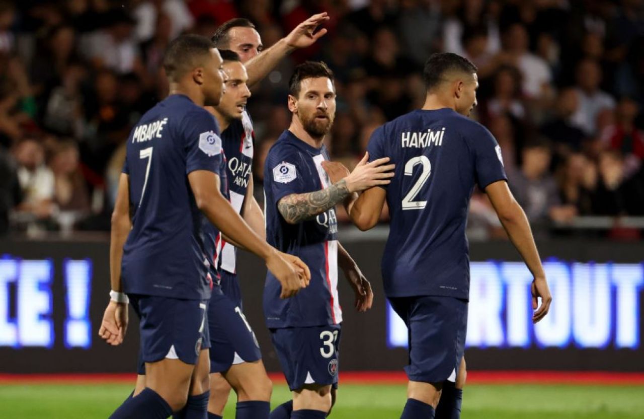 M&M Show! Mbappe și Messi au făcut spectacol în meciul Ajaccio - PSG! Victorie pentru Christophe Galtier în 'duelul' cu fiul său _11