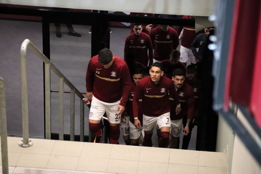 Cele mai frumoase fotografii de la derby-ul Rapid - Farul. Tensiune pe teren, spectacol în tribune_3