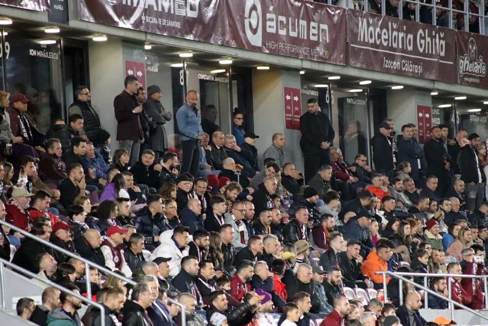 Cum a fost surprins selecționerul Edi Iordănescu la derby-ul din Giulești_11