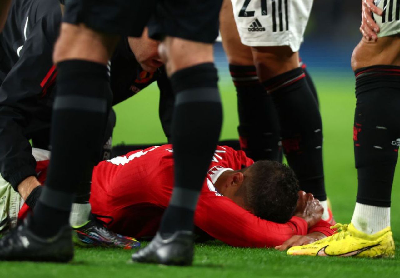 Raphael Varane a izbucnit în lacrimi la Chelsea - Manchester United! Fundașul central, în pericol să rateze Campionatul Mondial _9