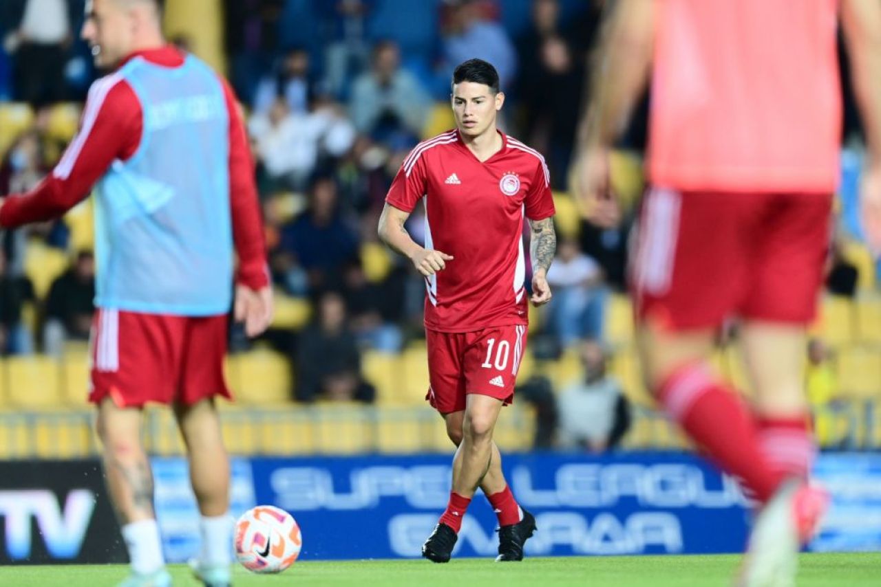 Nepotul lui Gică Popescu, printre ”victimele” magiei lui James Rodriguez! Fostul star al lui Real sau Bayern se distrează în Grecia_1