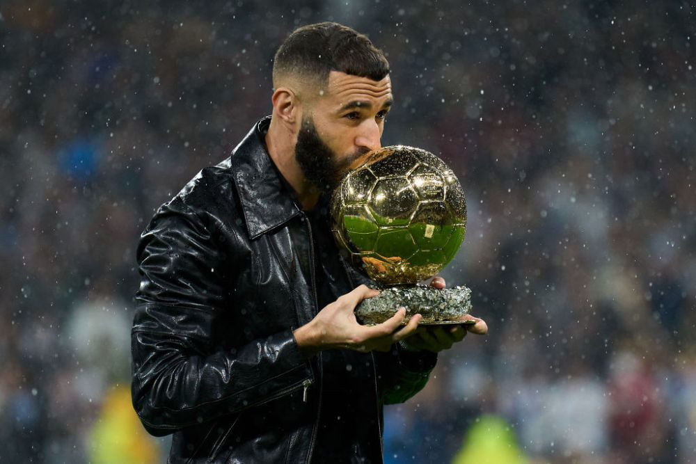Karim Benzema a prezentat ”Balonul de Aur” pe ”Bernabeu”! Imagini de colecție cu atacantul lui Real Madrid_8