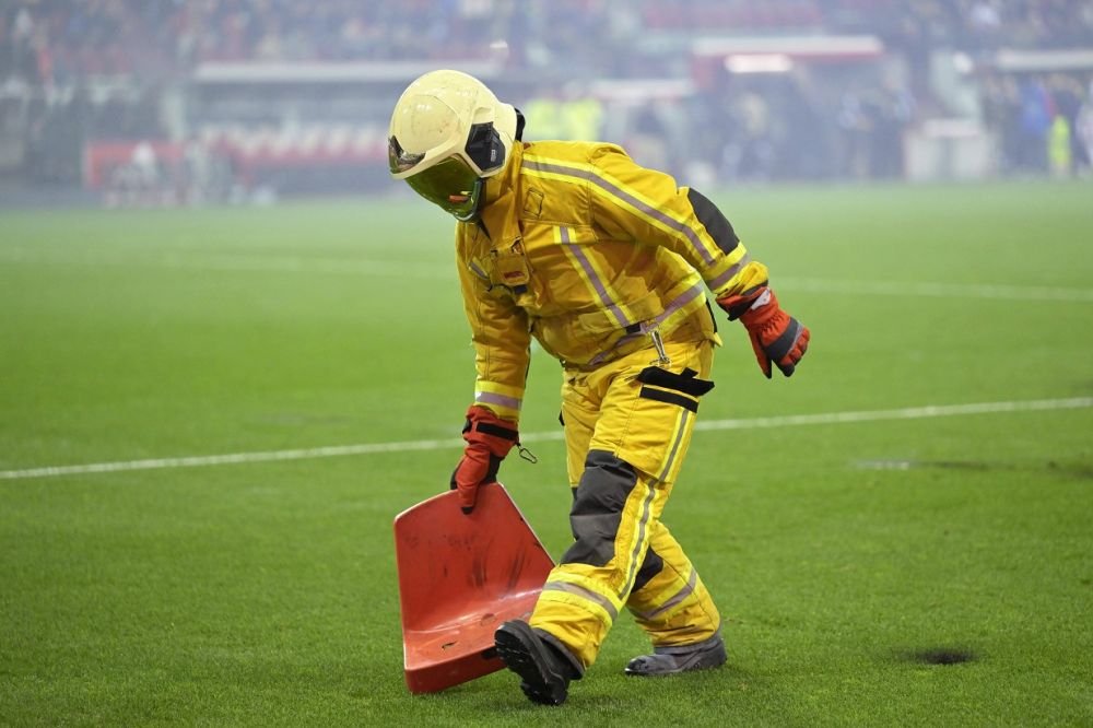 Haos la Anderlecht înainte de meciul cu FCSB: antrenorul Felice Mazzu a fost demis după derby-ul suspendat cu Standard Liege!_4