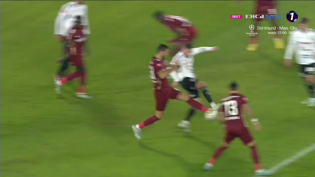 Opinia specialistului după penalty-ul controversat din U Cluj - CFR Cluj 1-2