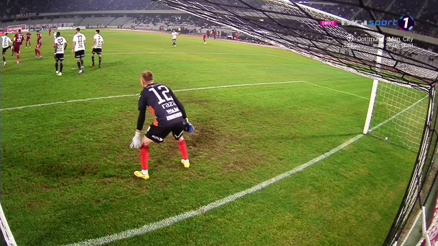 Opinia specialistului după penalty-ul controversat din U Cluj - CFR Cluj 1-2_3